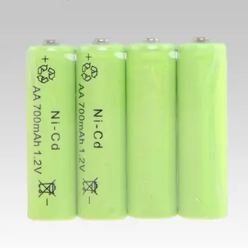 4pc AA batterier 1,2 V 700mAh AA NI-CD-Batterier, som kan genoplades til udendørs Tagrende Have FØRT Sol Lampe Toy Fjernbetjening 2A Celler